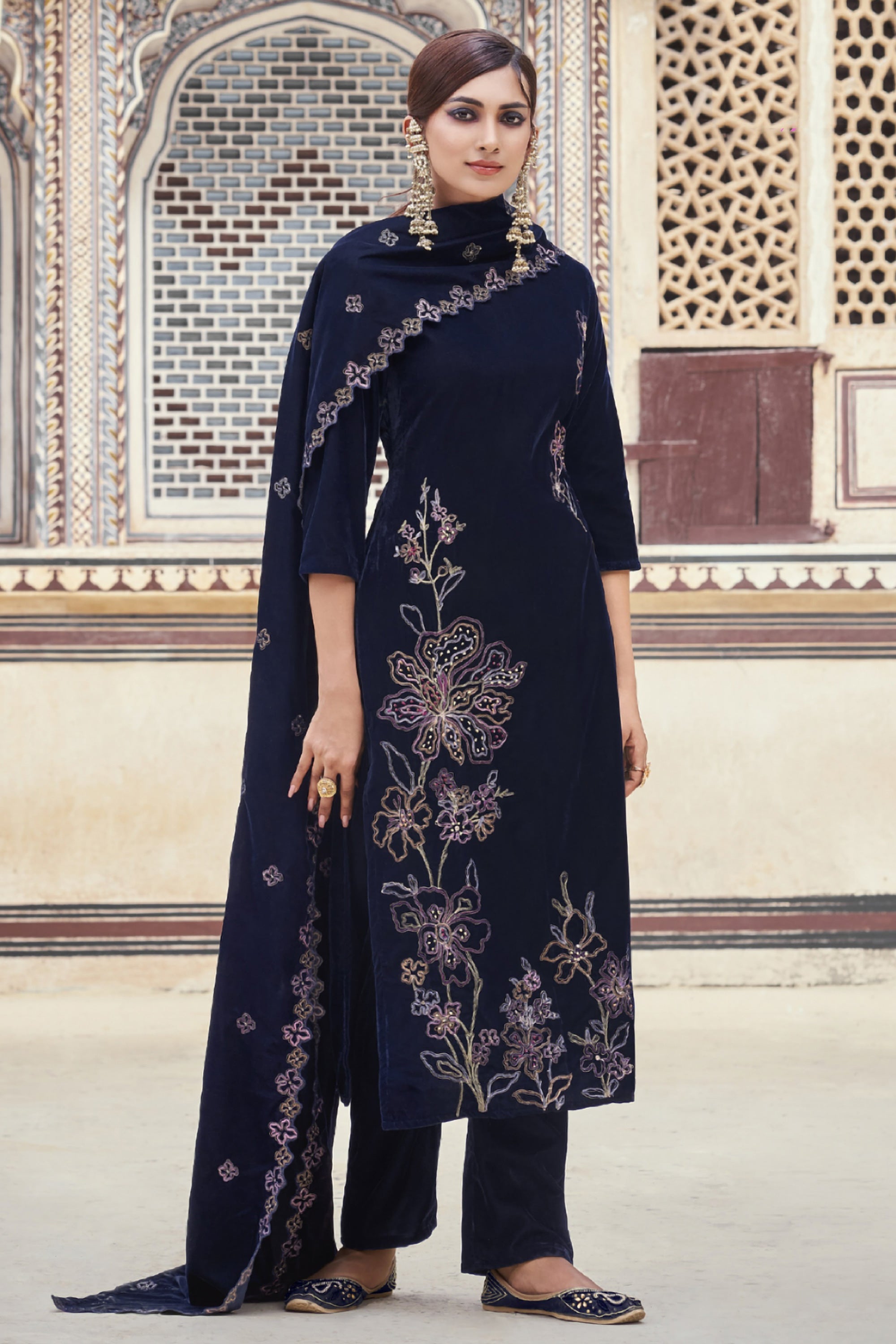 Alia Bhatt Style Navy Blue Velvet Designer Suit – Sachisabya